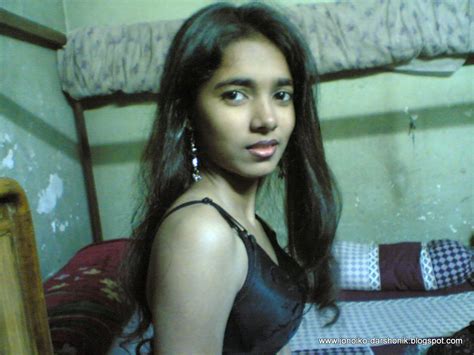 Desi Girls in Bra photos on Flickr